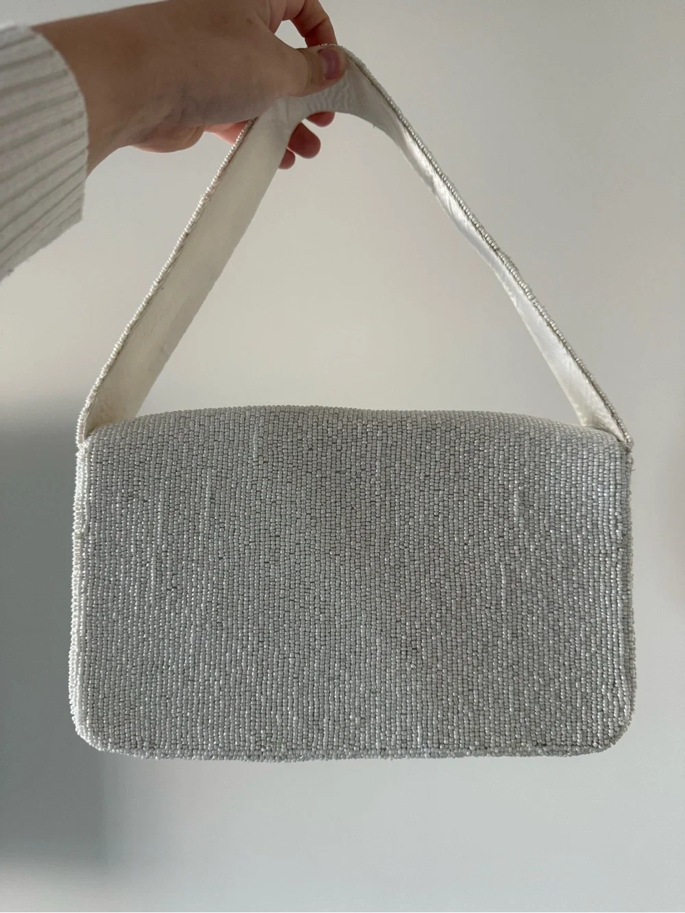 White Beaded Travel Patch Shoulder Bag - Picture 3 of 6